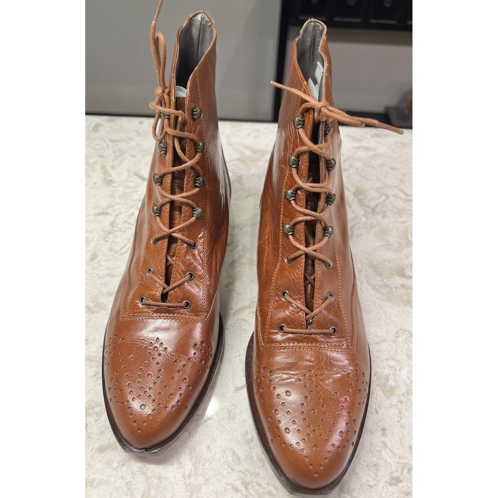Vintage Vaneli Brown Leather Lace Up Ankle Boots Size 9N Made In Italy